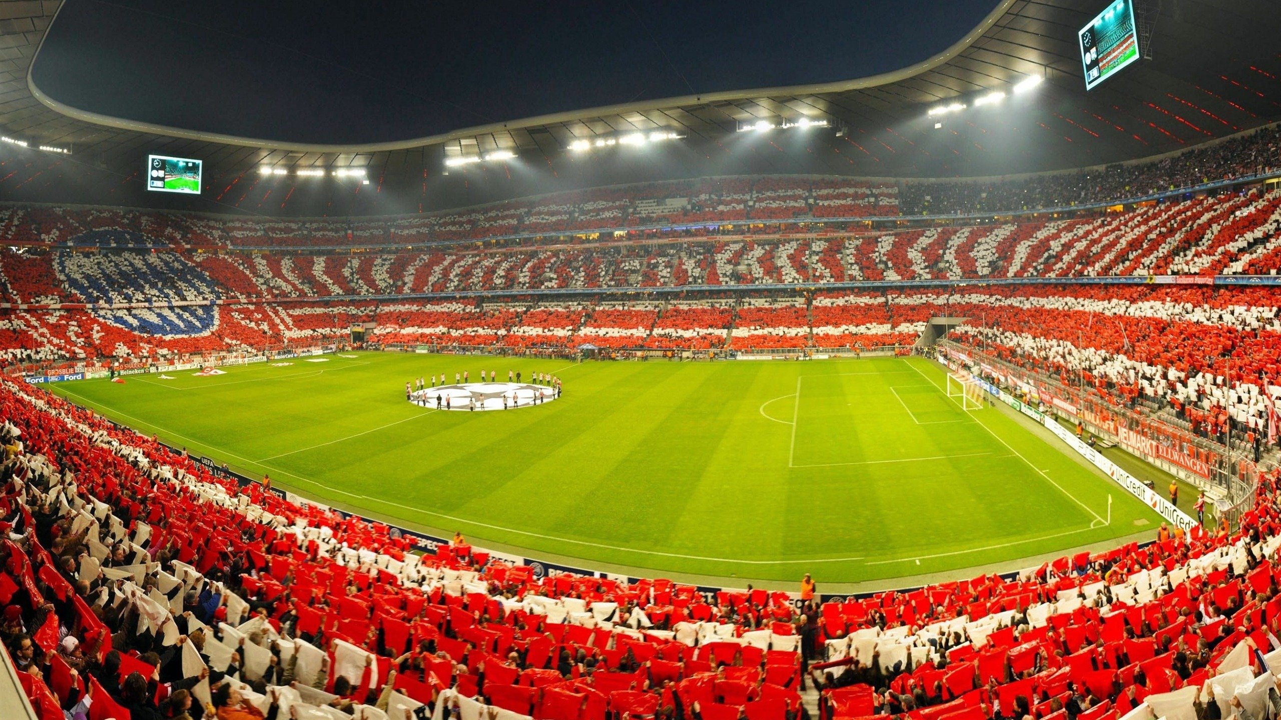 俱乐部打造球迷文化墙展示多年辉煌历史增强归属感，球迷俱乐部的英文短语